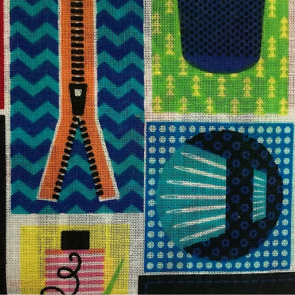 ⭐️ Loops & Threads Multicolored 100% Cotton Sewing Pattern Fabric